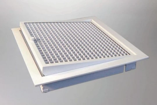 03-access-door